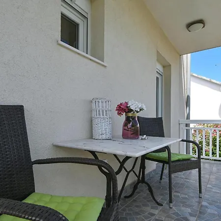 Beautiful In Okrug Gornji Appartamento *